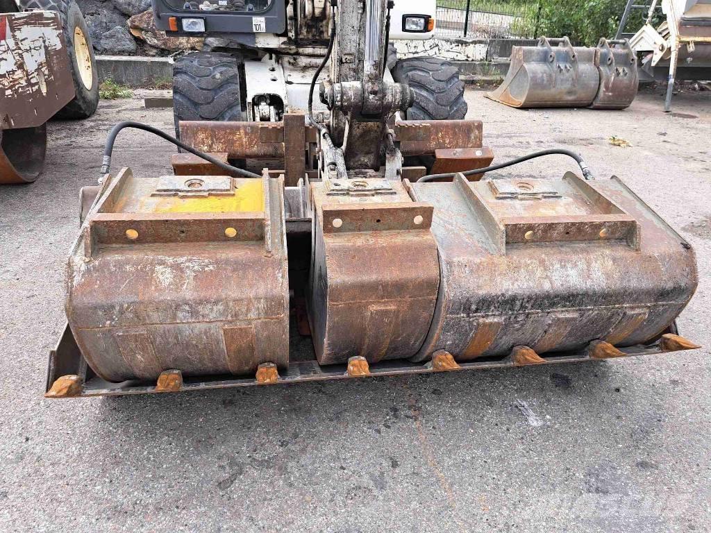 Mecalac 12 MTX Escavadoras de rodas