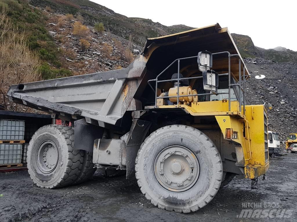 Komatsu HD 465-5 Camiőes basculantes rígidos