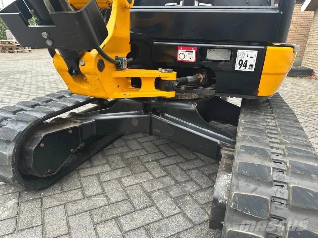 JCB 8026 CTS Miniescavadeiras