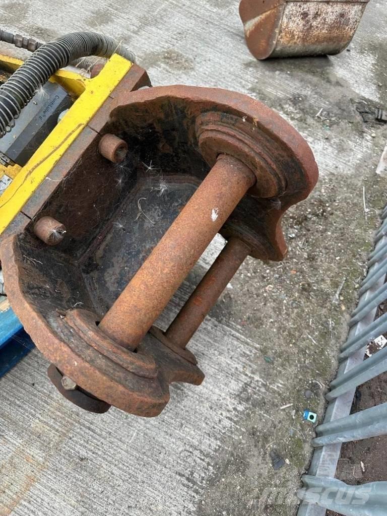 Atlas Copco MB 1200 Martelos de quebragem