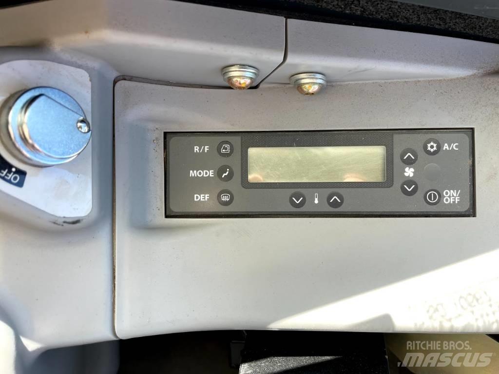 Hitachi ZX 38 U-5 A Miniescavadeiras