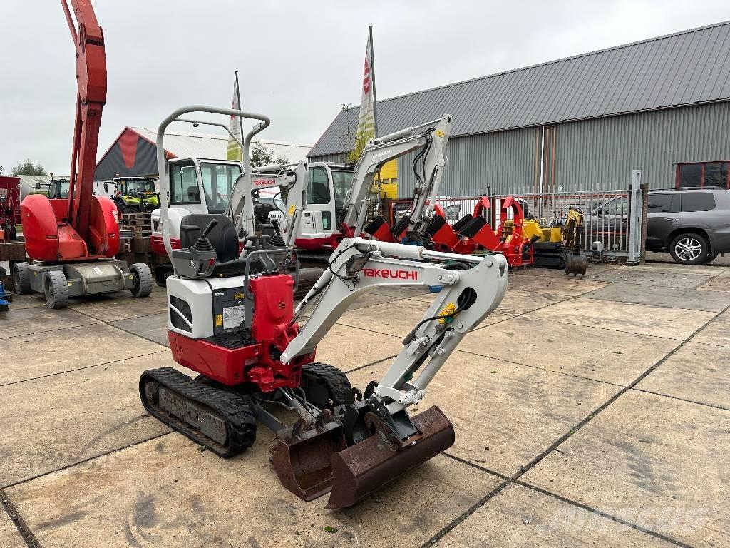 Takeuchi TB 210 R Miniescavadeiras