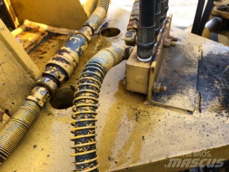 CAT 950BZ Dozers - Tratores rastos