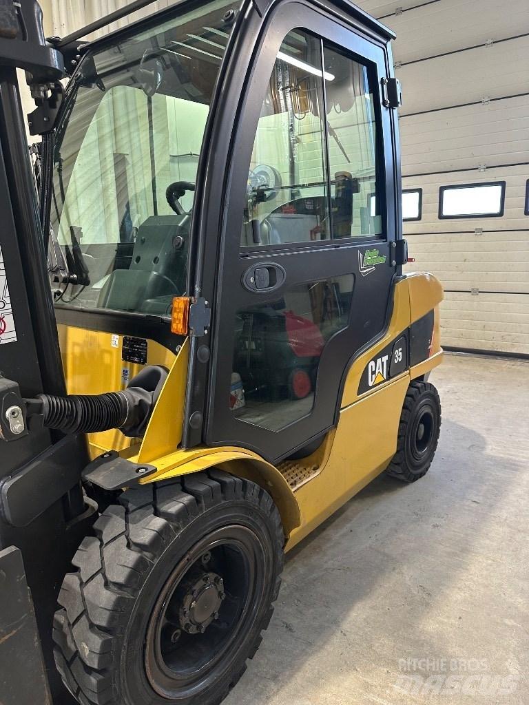 CAT DP35NT Empilhadores Diesel