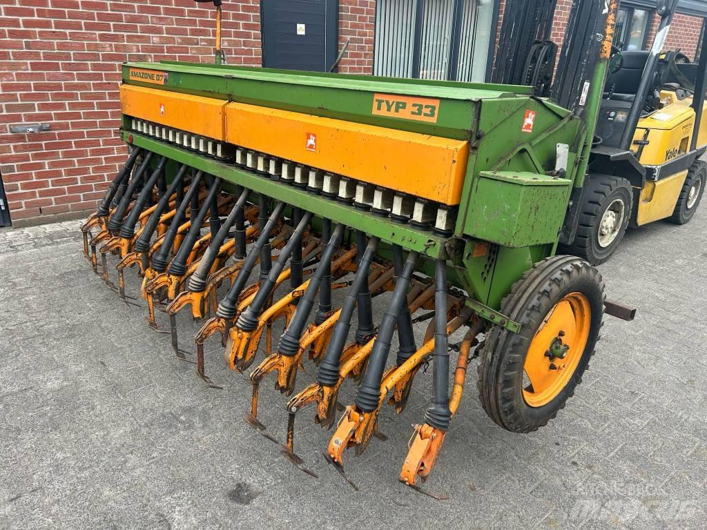 Amazone D7 Type 33 Perfuradoras