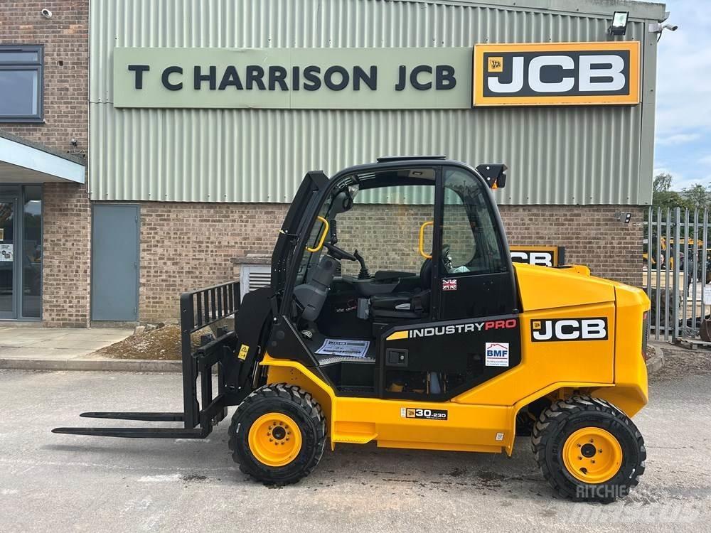 JCB TLT30-23D-4WD Empilhadores - Outros