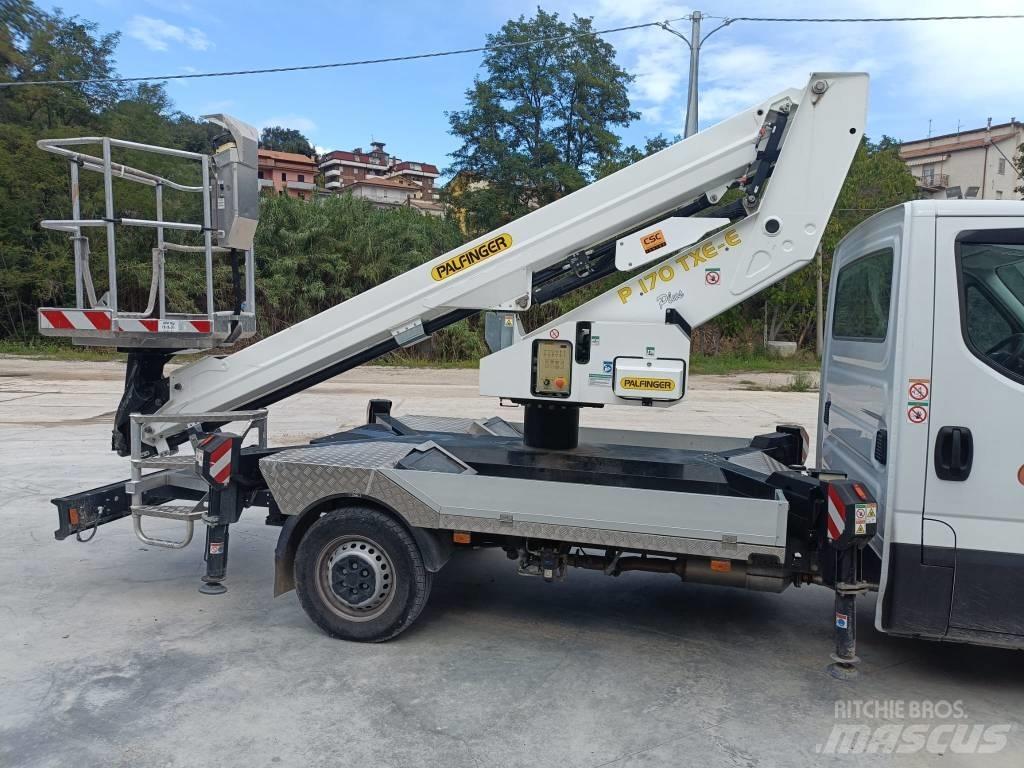 Palfinger P 170 TXE Plataformas aéreas montadas em camião