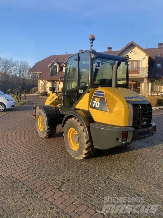 Komatsu WA 70-6 Carregadeiras de rodas
