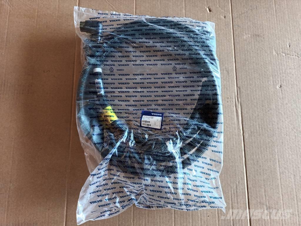 Volvo HOSE  21313785 Hidráulica