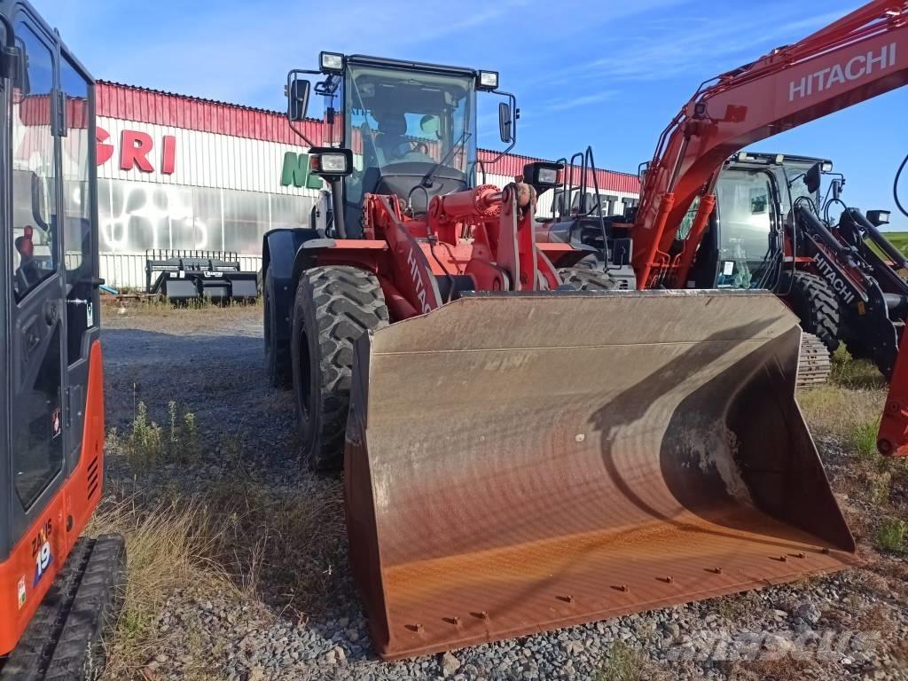 Hitachi ZW150 Carregadeiras de rodas