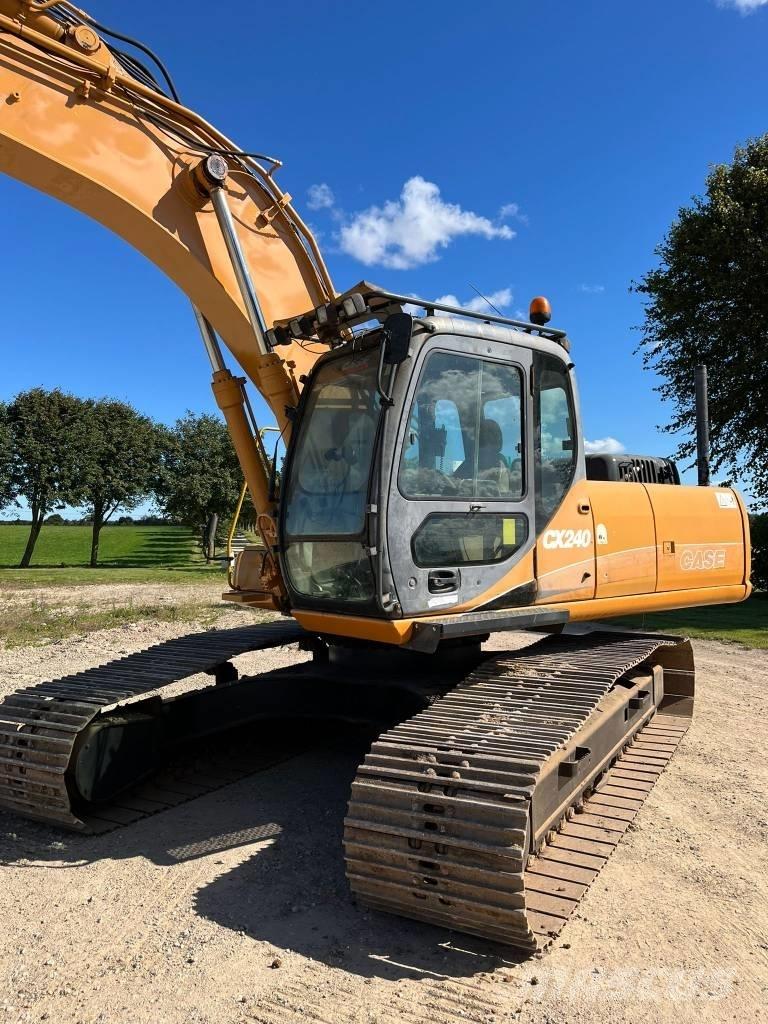 CASE CX 240 Escavadeiras de esteiras