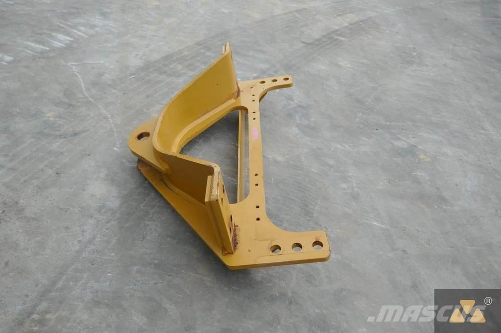 CAT 140M3 Drawbar Transportes - Outros
