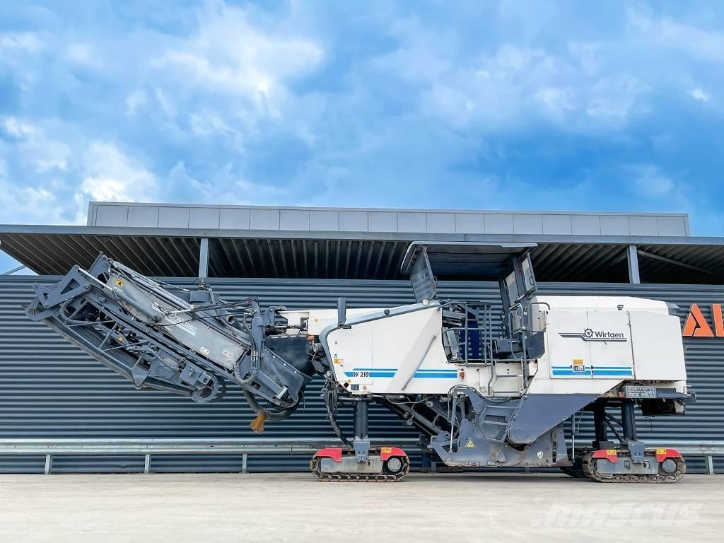 Wirtgen W 210 Moinhos de asfalto a frio