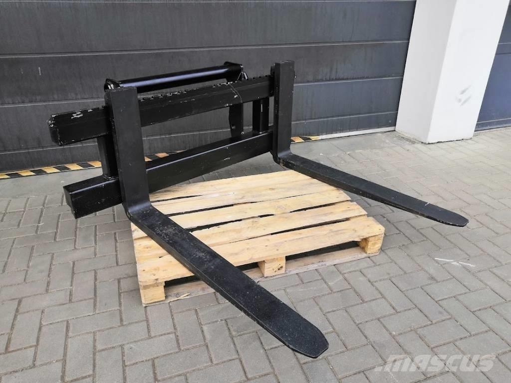 Manitou pallet forks Garfos