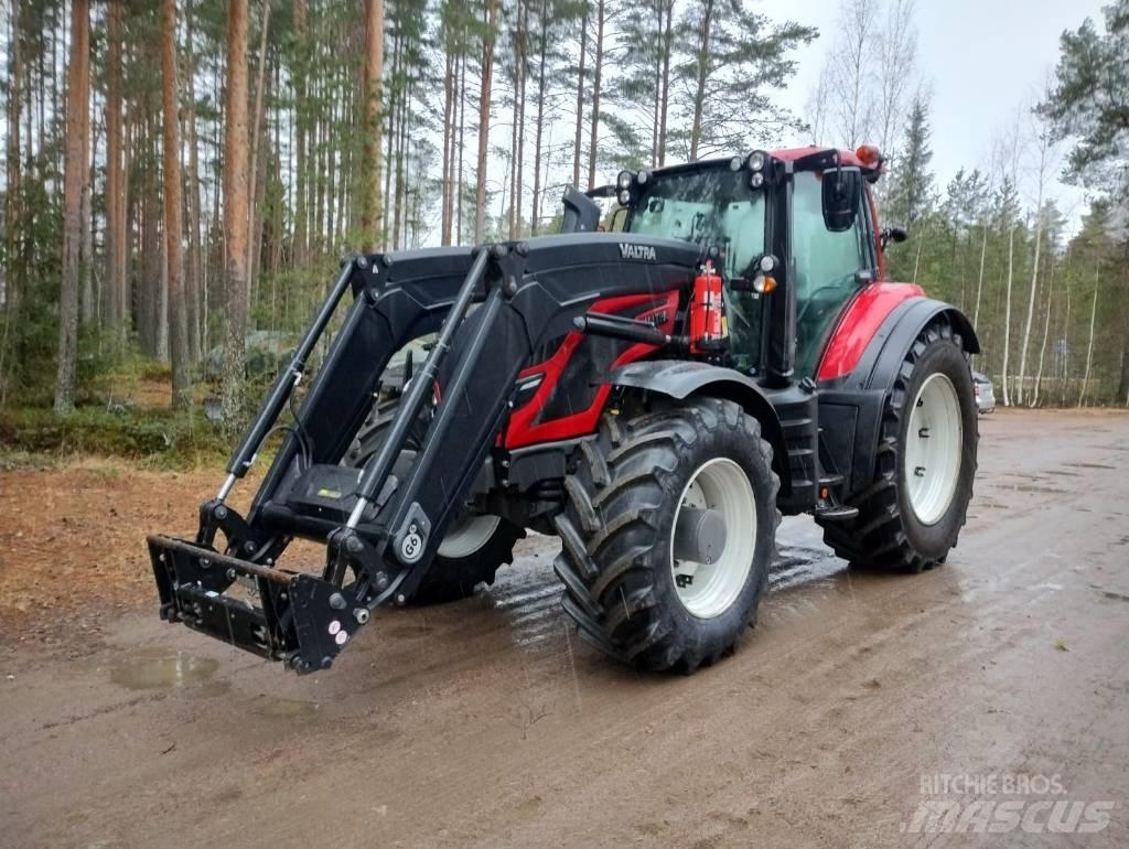 Valtra T234 Active Tratores Agrícolas usados