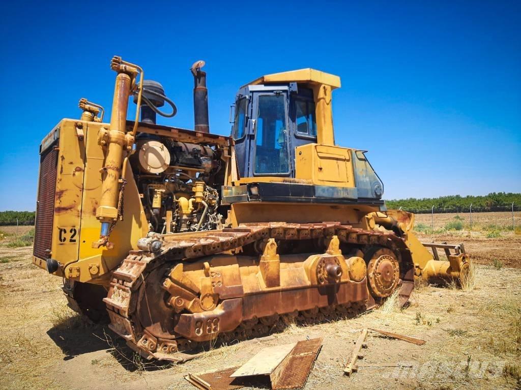 Komatsu D 375-1 Dozers - Tratores rastos