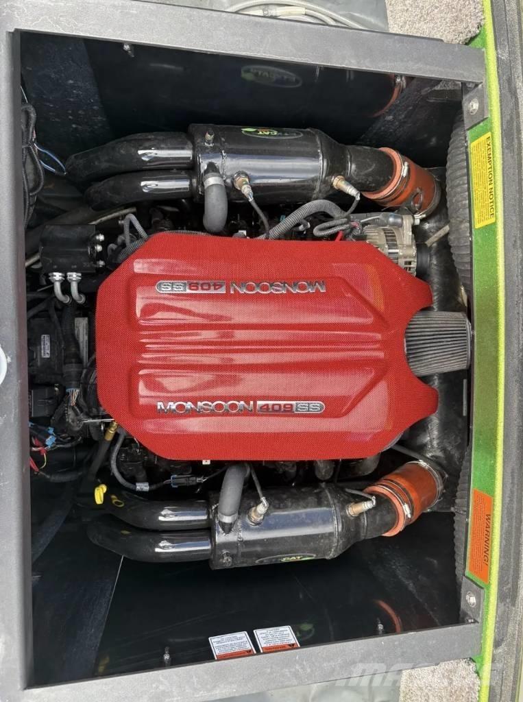  Malibu 23 LSV Batelőes / barcaças