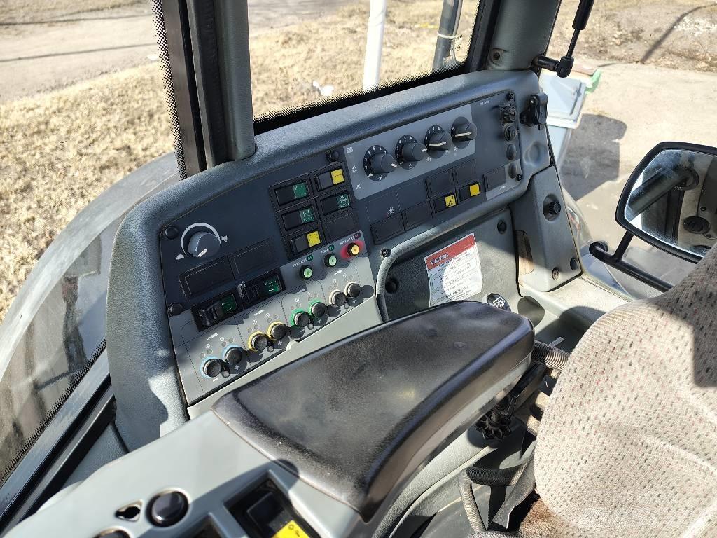 Valtra C120 Tratores Agrícolas usados
