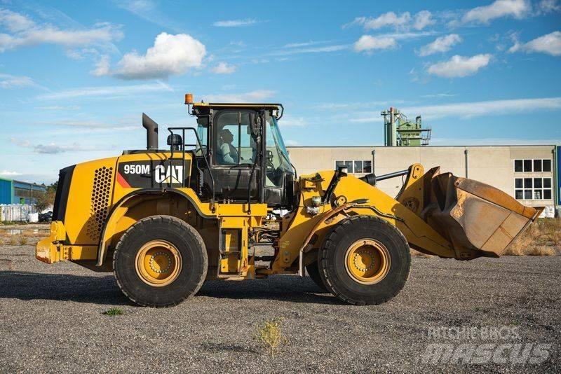 CAT 950M Carregadeiras de rodas