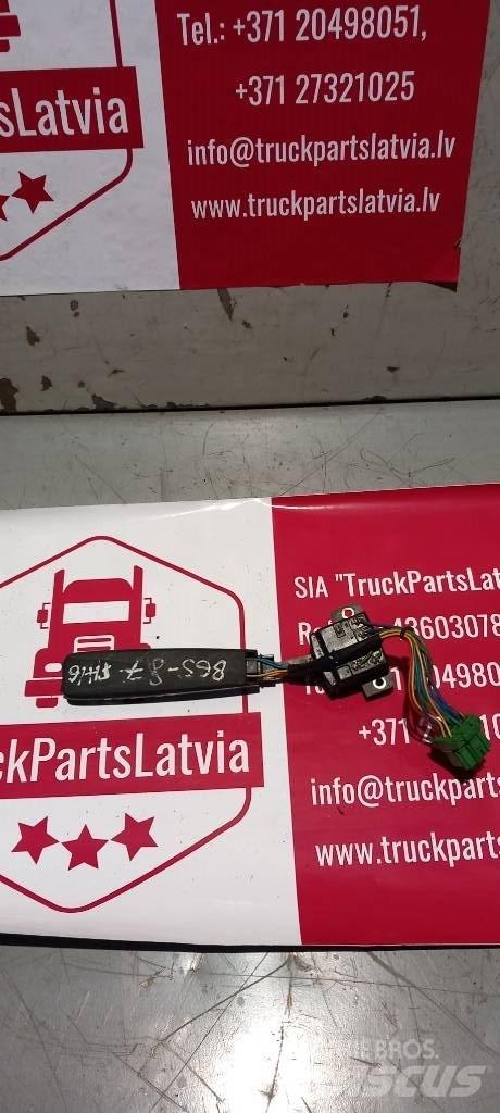 Volvo FH 12.     20553788 Cabines e interior