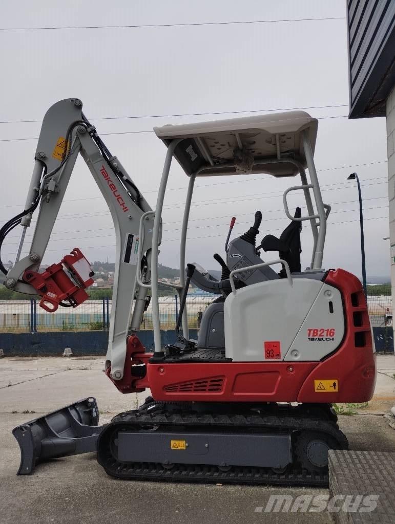 Takeuchi TB 216 Miniescavadeiras