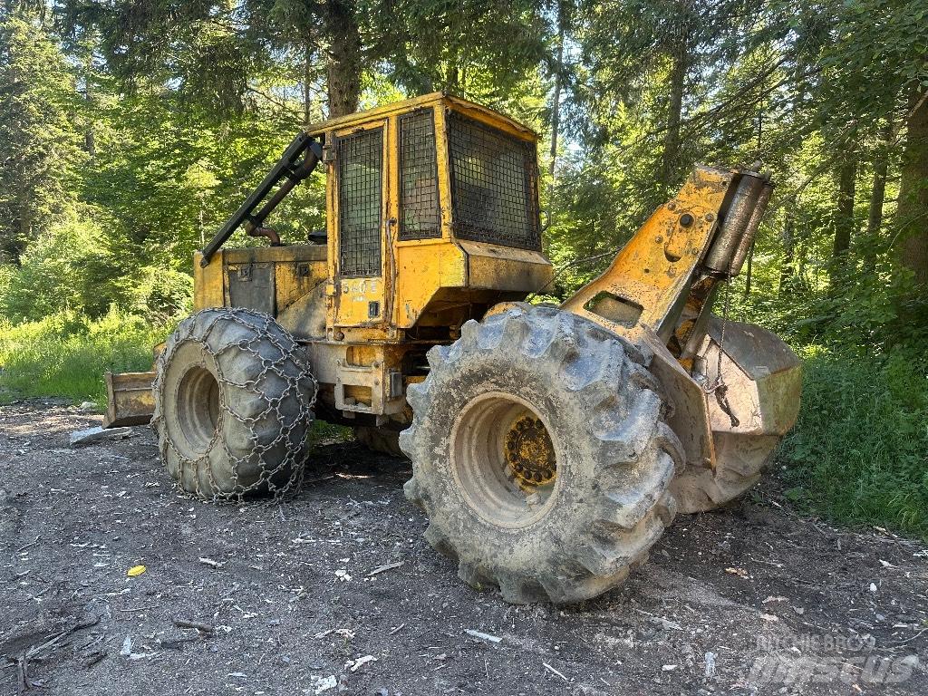 John Deere 540 E Rechegadores