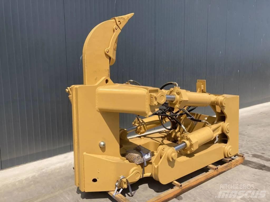 CAT D8N Escarificadores
