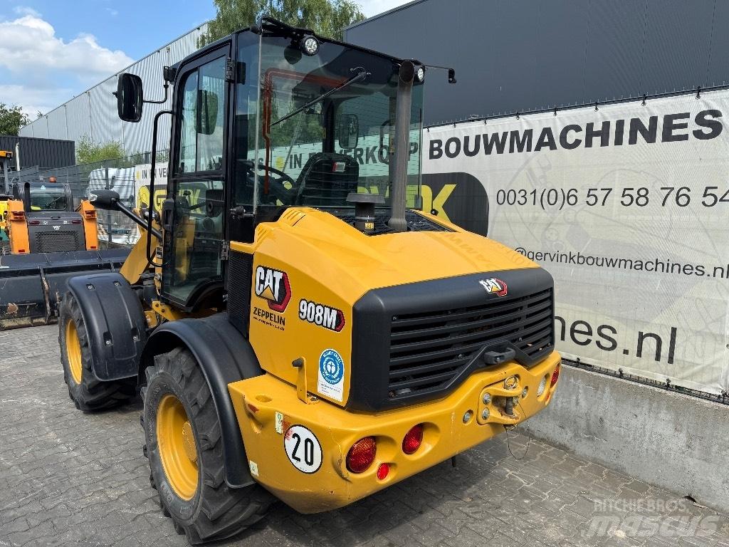 CAT 908 M Carregadeiras de rodas