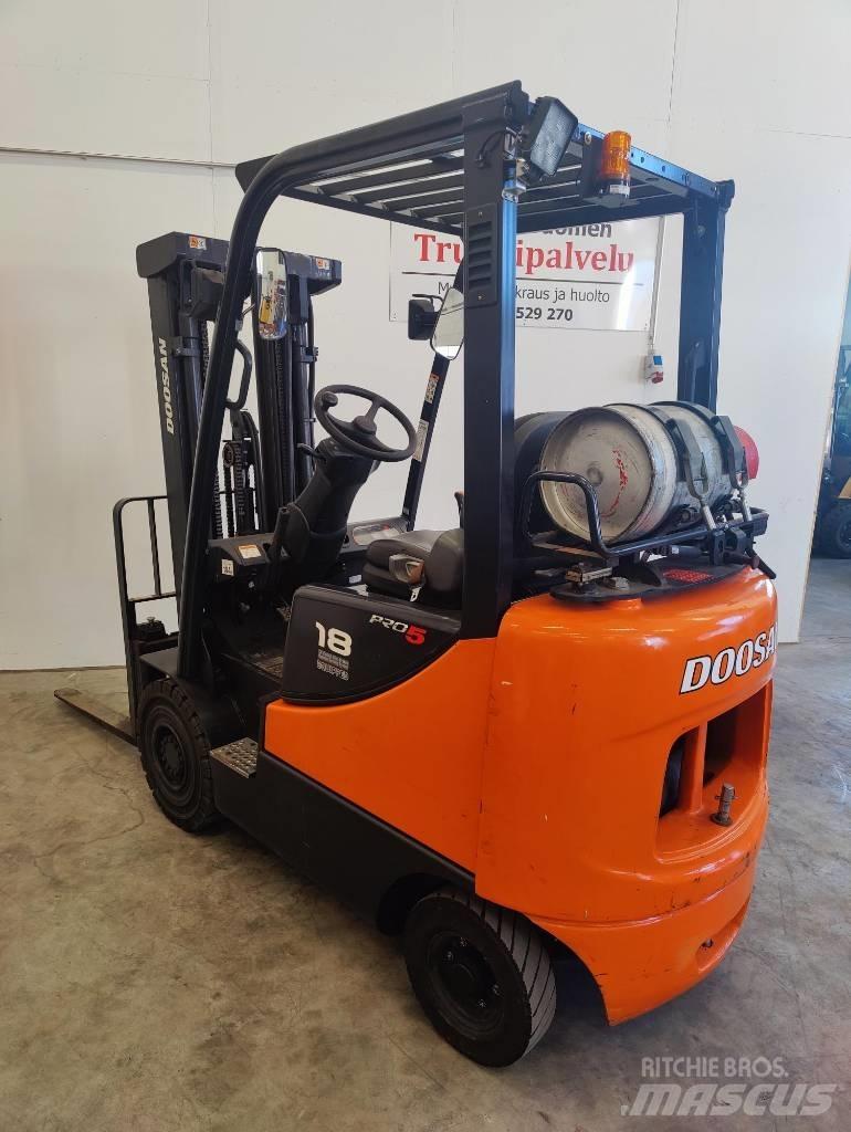Doosan G18 S-5 Empilhadores a gás
