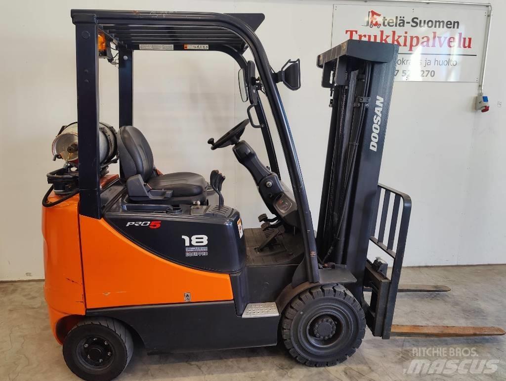 Doosan G18 S-5 Empilhadores a gás