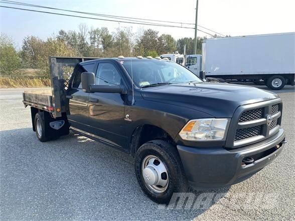 Dodge RAM 3500 Camiões estrado/caixa aberta