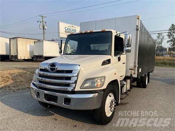 Hino 338 Camiões caixa cortinas laterais