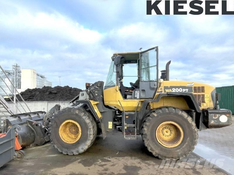 Komatsu WA 200 PT-5 Carregadeiras de rodas