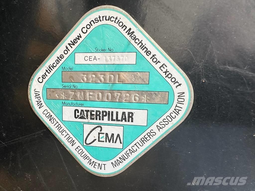 CAT 323 D LN Escavadeiras de esteiras