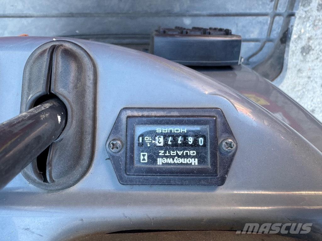 Yanmar SV08 (1D776) Miniescavadeiras