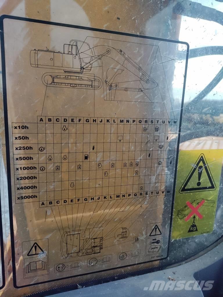 JCB JS 240 N LC Escavadeiras de esteiras