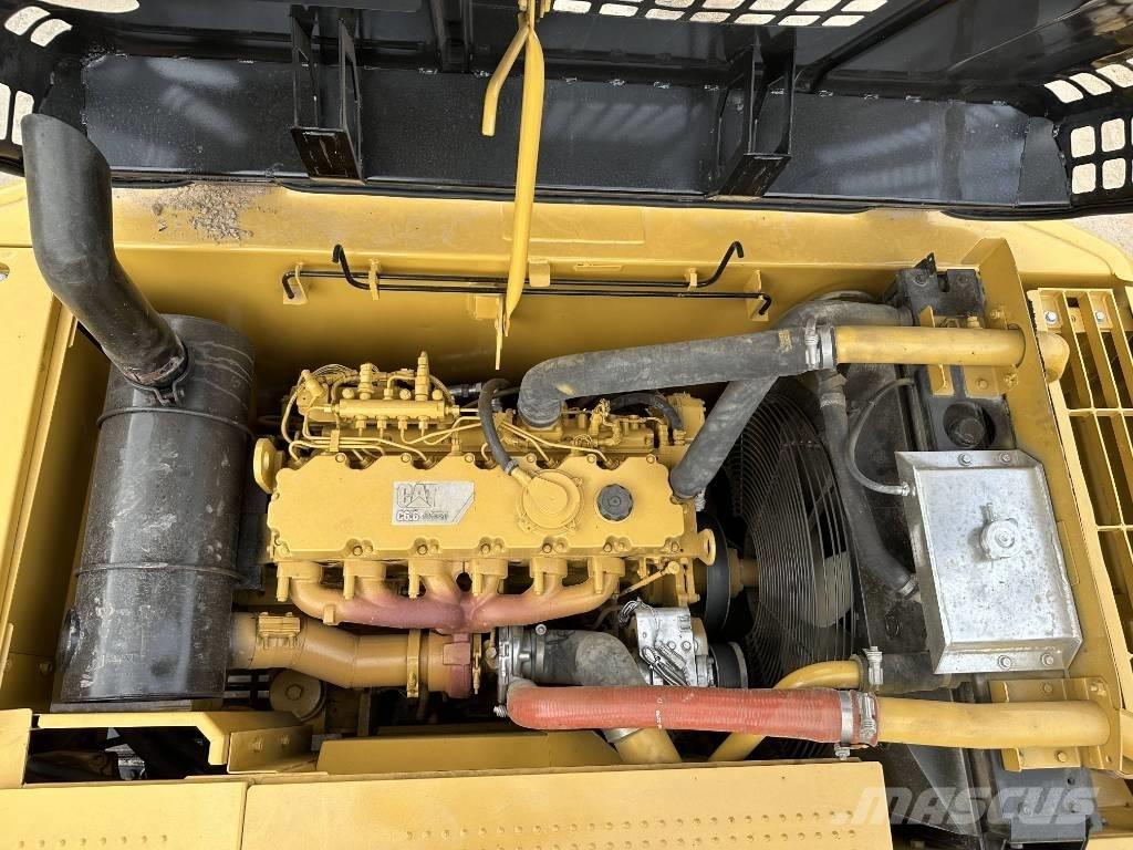 CAT 320 D Escavadeiras de esteiras
