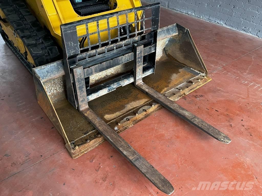 CAT 259 D Minicarregadeiras