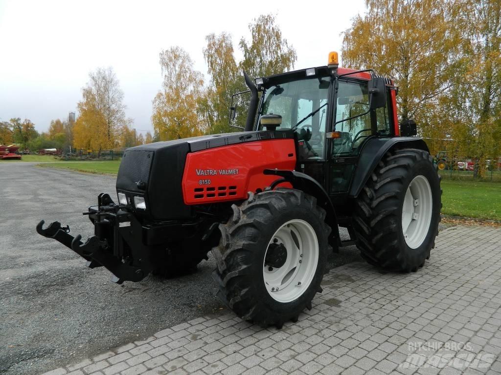 Valtra 8150 Tratores Agrícolas usados