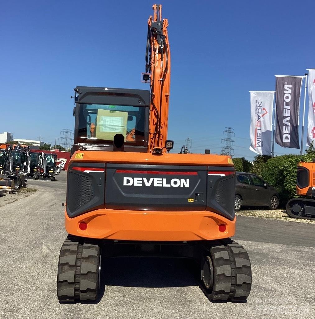 Develon DX85R-7 Escavadoras Midi 7t - 12t
