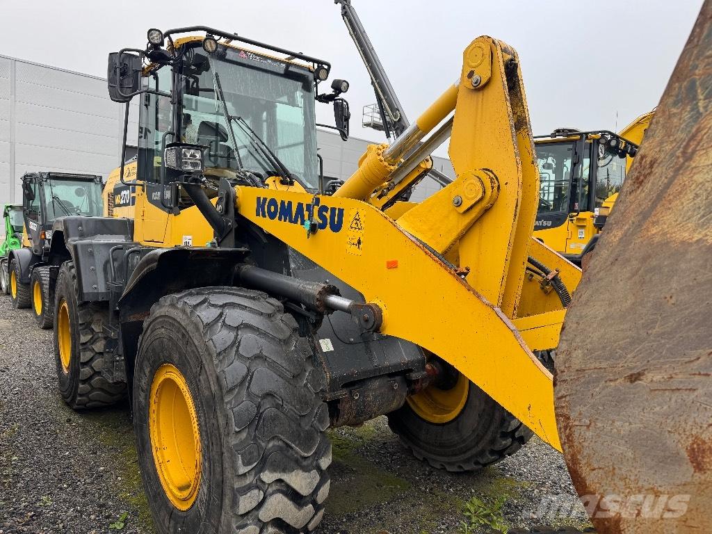 Komatsu WA 270-8 Carregadeiras de rodas