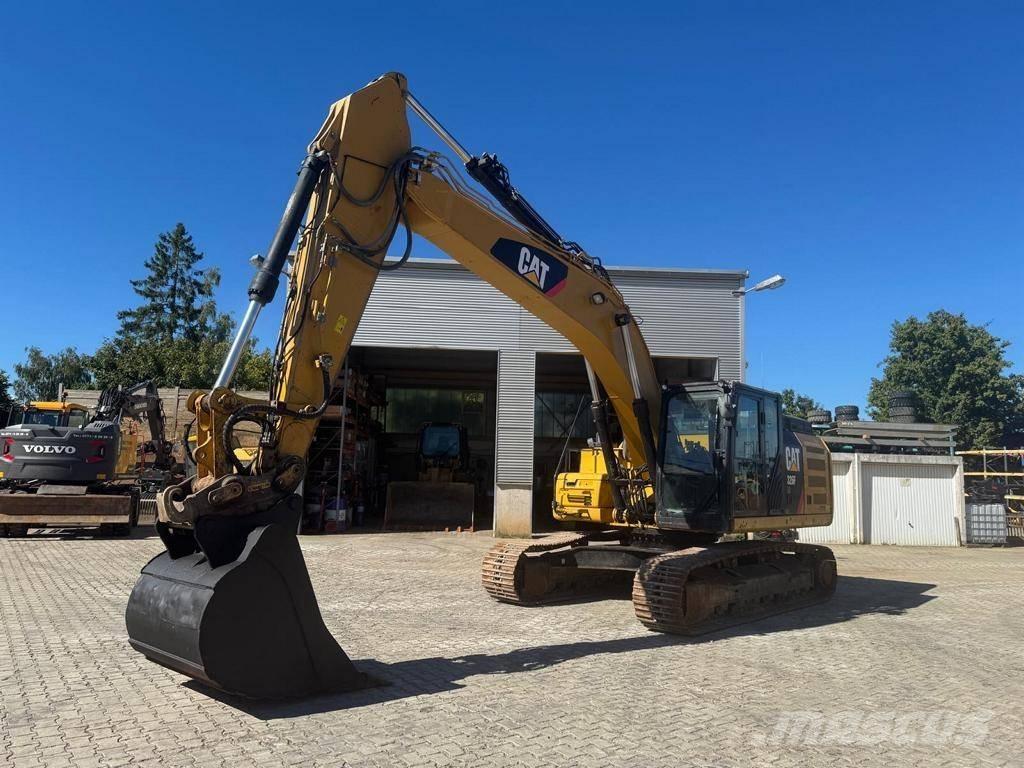 CAT 326 F LN Escavadeiras de esteiras