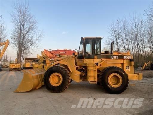 CAT 950F Carregadeiras de rodas