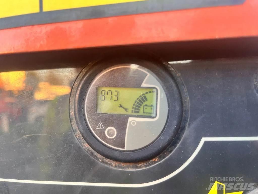JLG E300AJP Elevadores braços articulados