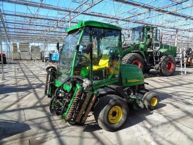 John Deere 3235C Corta-Relvas Riders