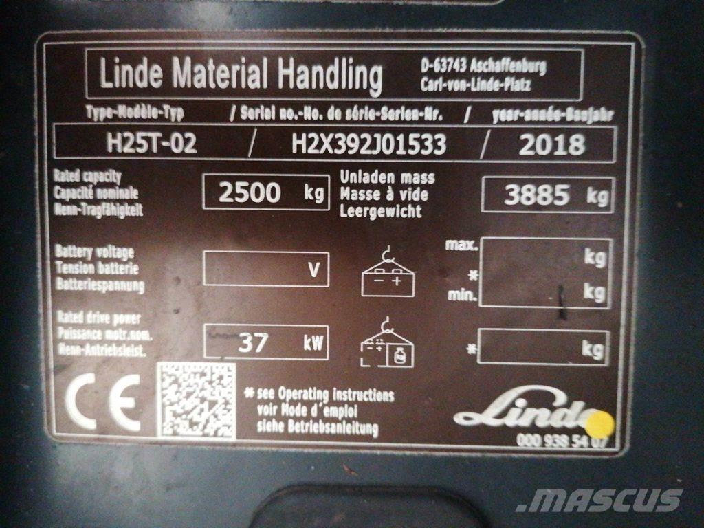 Linde H25T-02 Empilhadores a gás