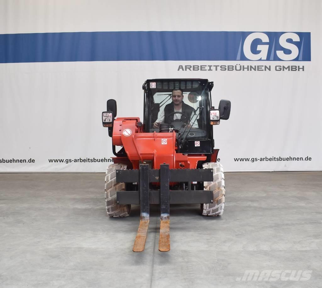 JCB 520-40 4WS Manipulador telescópico
