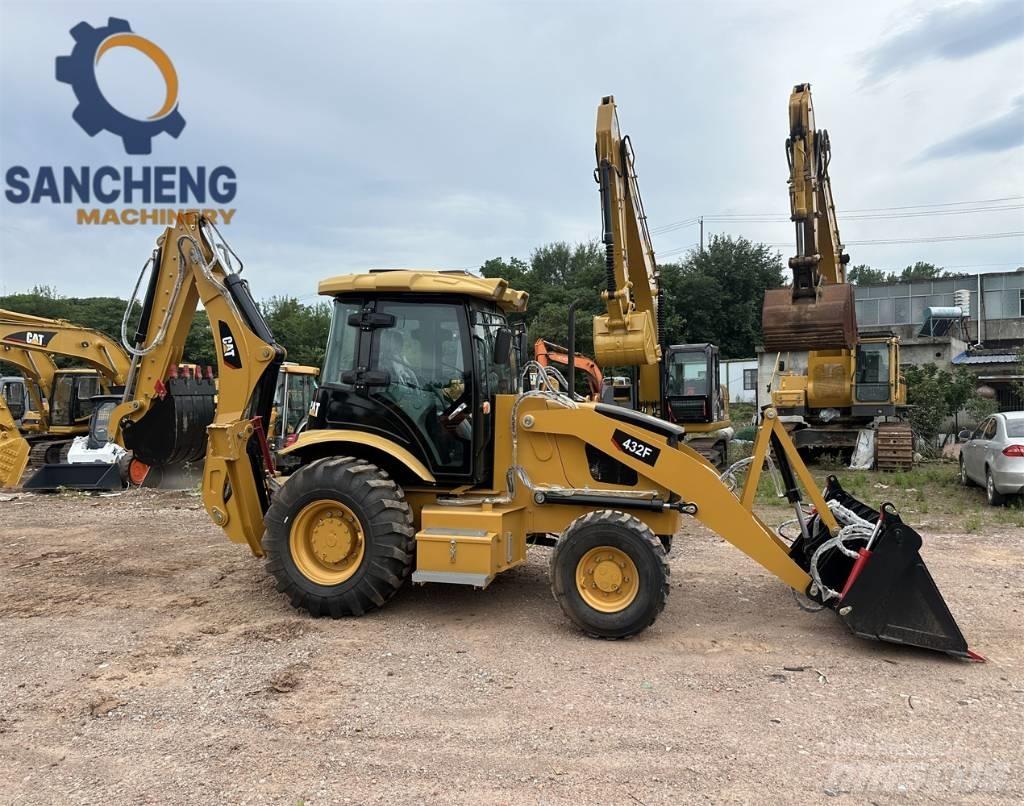 CAT 432 F Retroescavadeiras