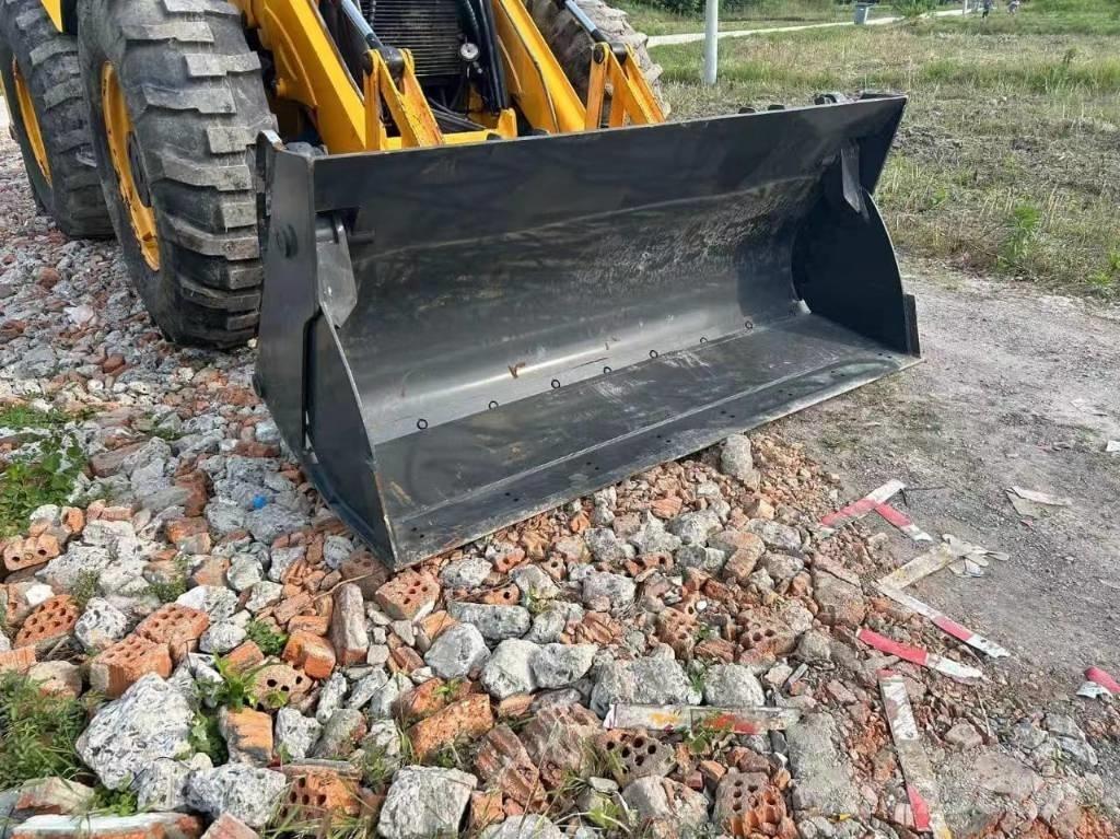 JCB 4CX Retroescavadeiras