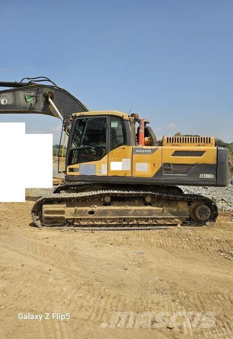 Volvo EC 300 D Escavadeiras de esteiras